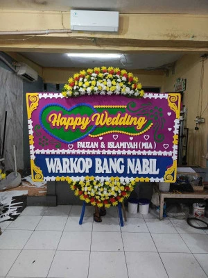 Papan Bunga di Dawung Ringinrejo