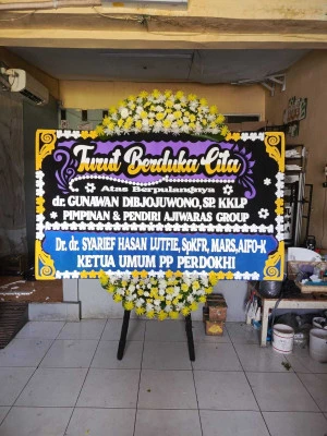 Papan Bunga di Dawung Ringinrejo